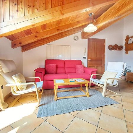 Casa Alpina - Sarre Apartman Aosta Szoba fotó