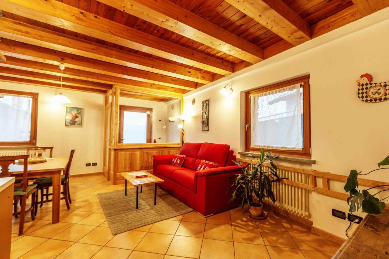 Casa Alpina - Sarre Apartman Aosta Kültér fotó